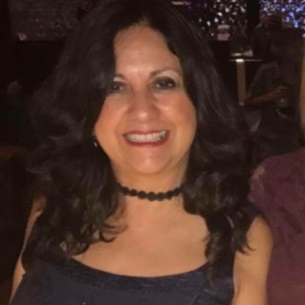 Meet your Posher, Cynthia